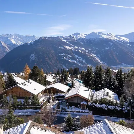 Chalet Vista Spacious 4-bedroom Retreat